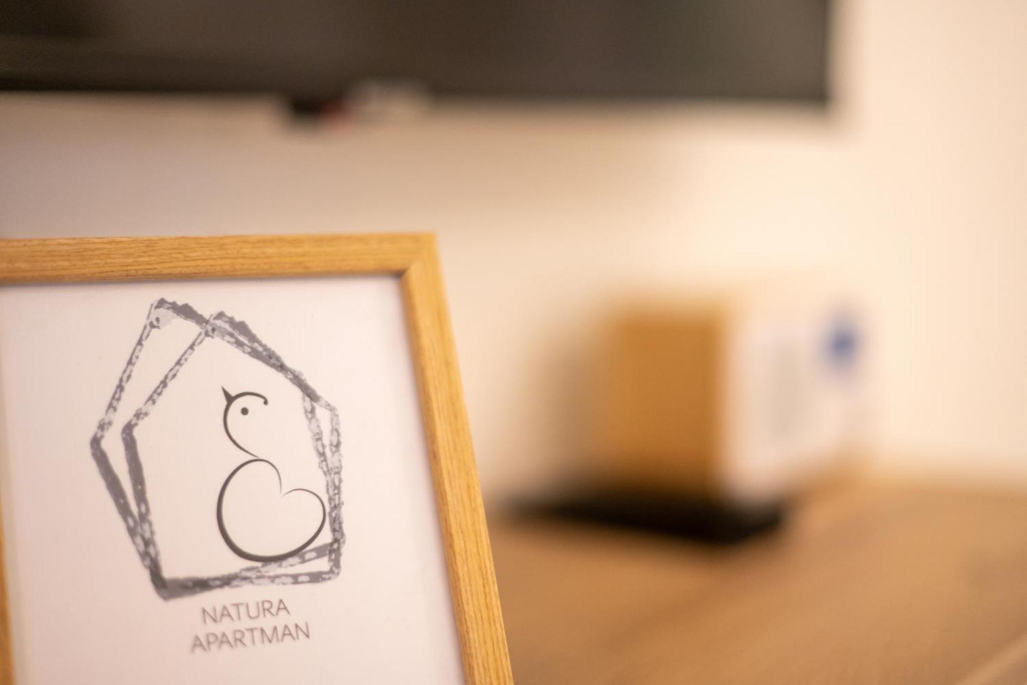 Natura Apartman Tiszafuered Buitenkant foto